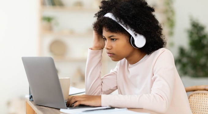 New Report Blasts Broadband Industry for Fueling Digital Divide