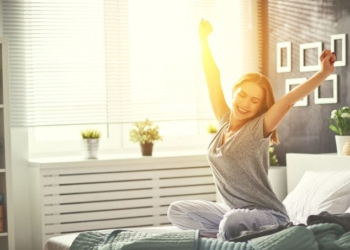 Waking Just One Hour Earlier Cuts Depression Risk by Double Digits, Study Finds