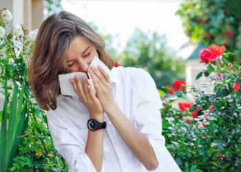5 Foods to Help Fight Seasonal Allergies