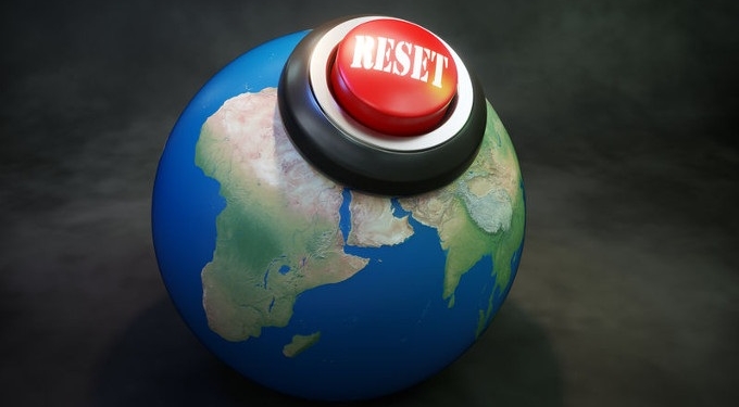 Political Satirist Takes Up the Fight Against Tyranny