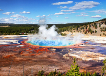 Yellowstone Rattled by Swarm of More Than 140 Earthquakes in Past Day, Geologists Say