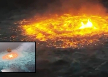 “Eye of Fire” Blaze in Gulf of Mexico Literally Shows the Ocean Caught on Fire