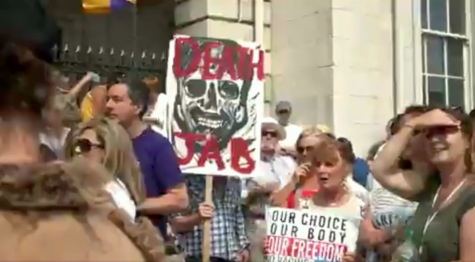 Protests Rage Across Europe as Lockdown, Vaccination Mandates Begin