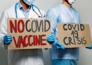 AAPS Survey Says Majority of Physicians Decline COVID Jab, Citing ‘Significant Adverse Reaction’
