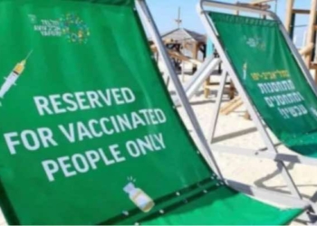 Mass Protests in Greece in Response to Unvaccinated Being Banned From Social Life