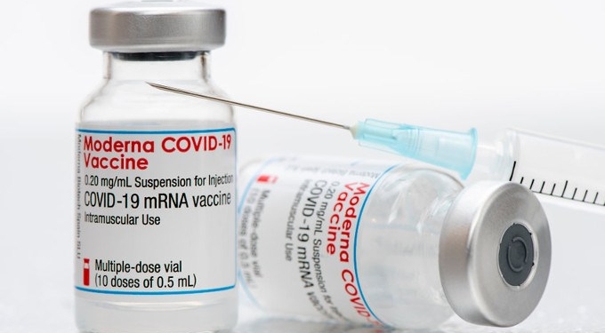Sweden, Denmark Pause Moderna’s COVID Vaccine for Younger Age Groups Citing Reports of Myocarditis