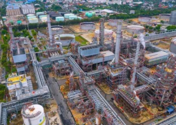 ‘Speeding in the Wrong Direction,’ Fossil Fuel Demand Tops Pre-Pandemic Levels
