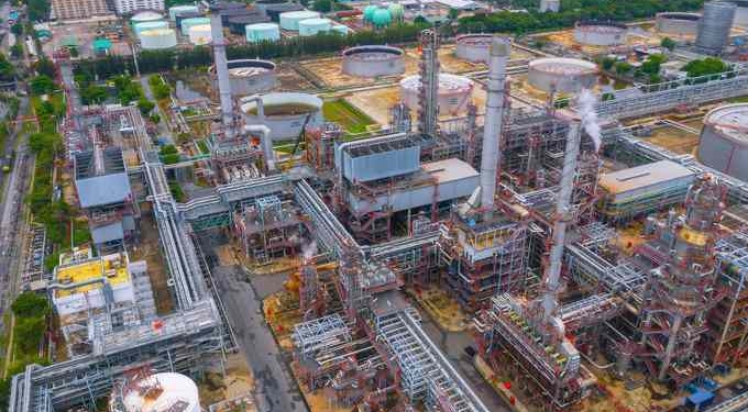 ‘Speeding in the Wrong Direction,’ Fossil Fuel Demand Tops Pre-Pandemic Levels