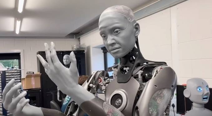 Robot’s Human-Like Reaction ‘Freaks Out’ Creators