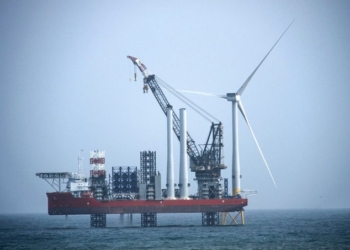 Offshore Wind Farms Could Help Capture Carbon from Air and Store It Long-Term – Using Energy that Would Otherwise Go To Waste